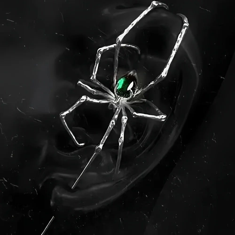 Gothic Spider Crawl Pendant - Toxic Skullz