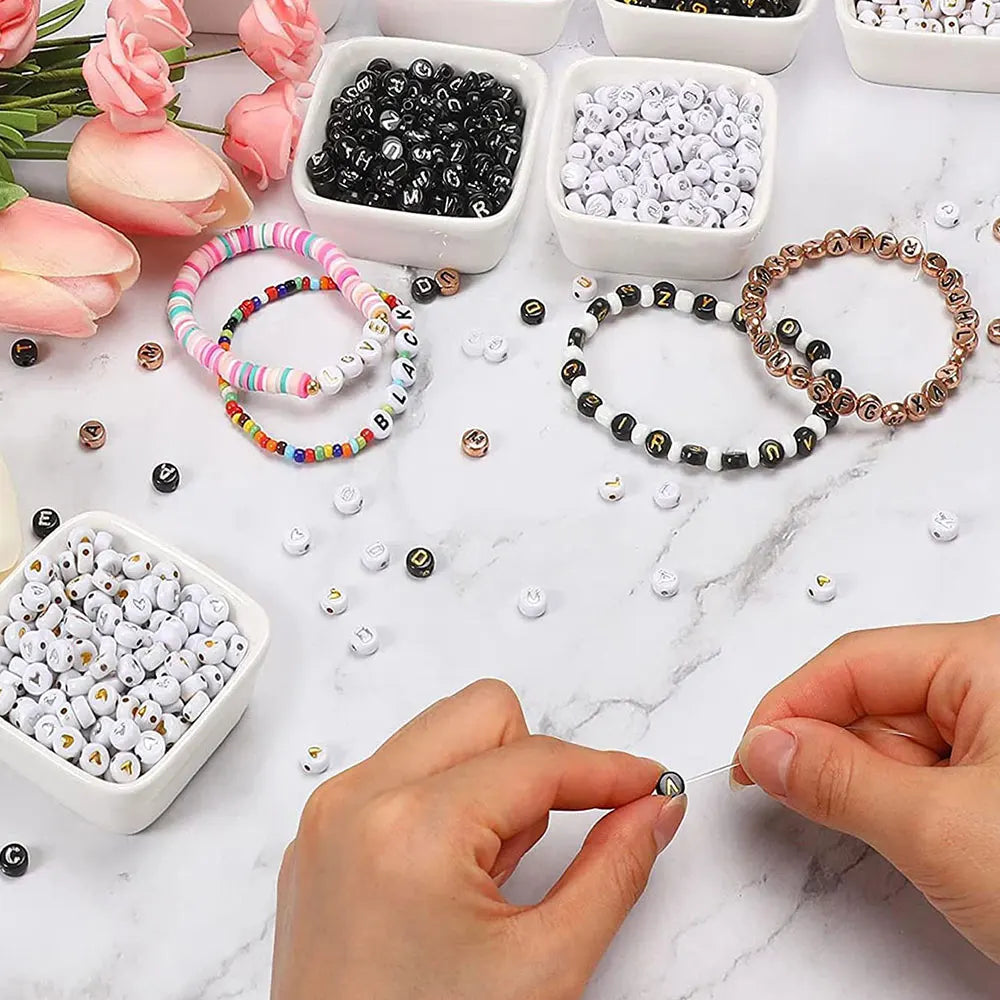700pcs 7 Colors Round Letter Beads Acrylic Alphabet Number Beads for Jewelry Making DIY Taylor Friendship Bracelet (7x4mm) - Toxic Skullz